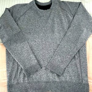 Mens XL Charcoal Lululemon t-shirt